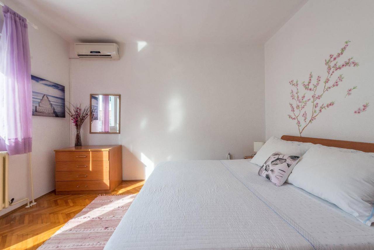 Apartments Villa Odesa With Shared Pool ซาดาร์ ภายนอก รูปภาพ