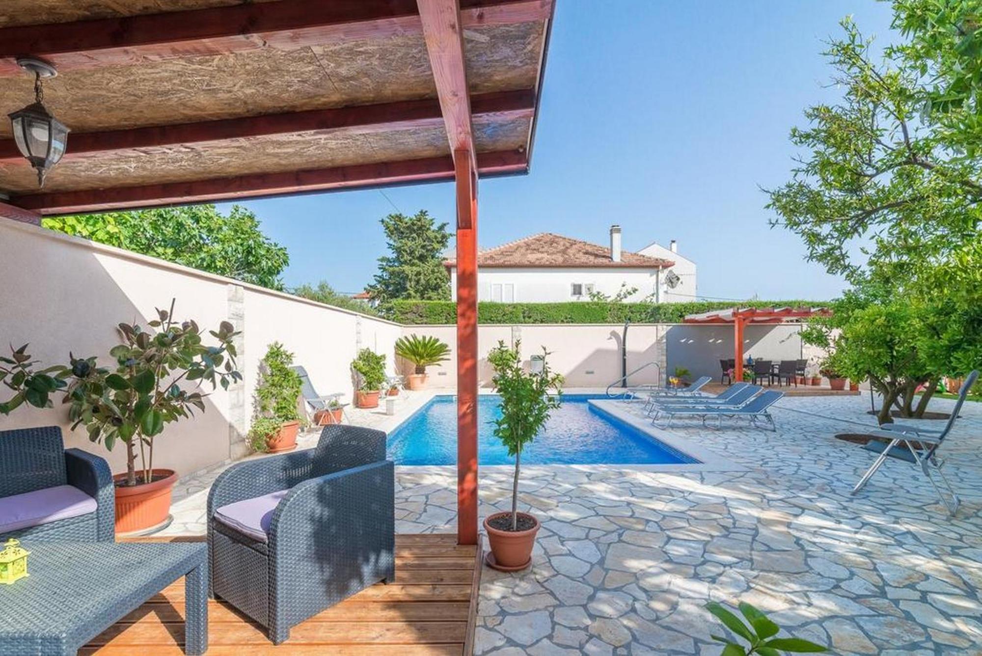 Apartments Villa Odesa With Shared Pool ซาดาร์ ภายนอก รูปภาพ
