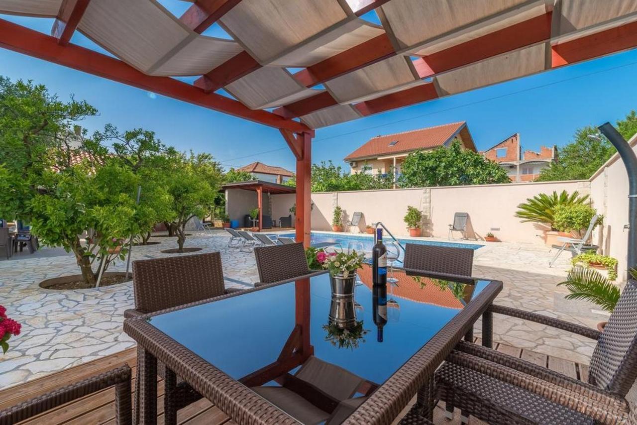 Apartments Villa Odesa With Shared Pool ซาดาร์ ภายนอก รูปภาพ