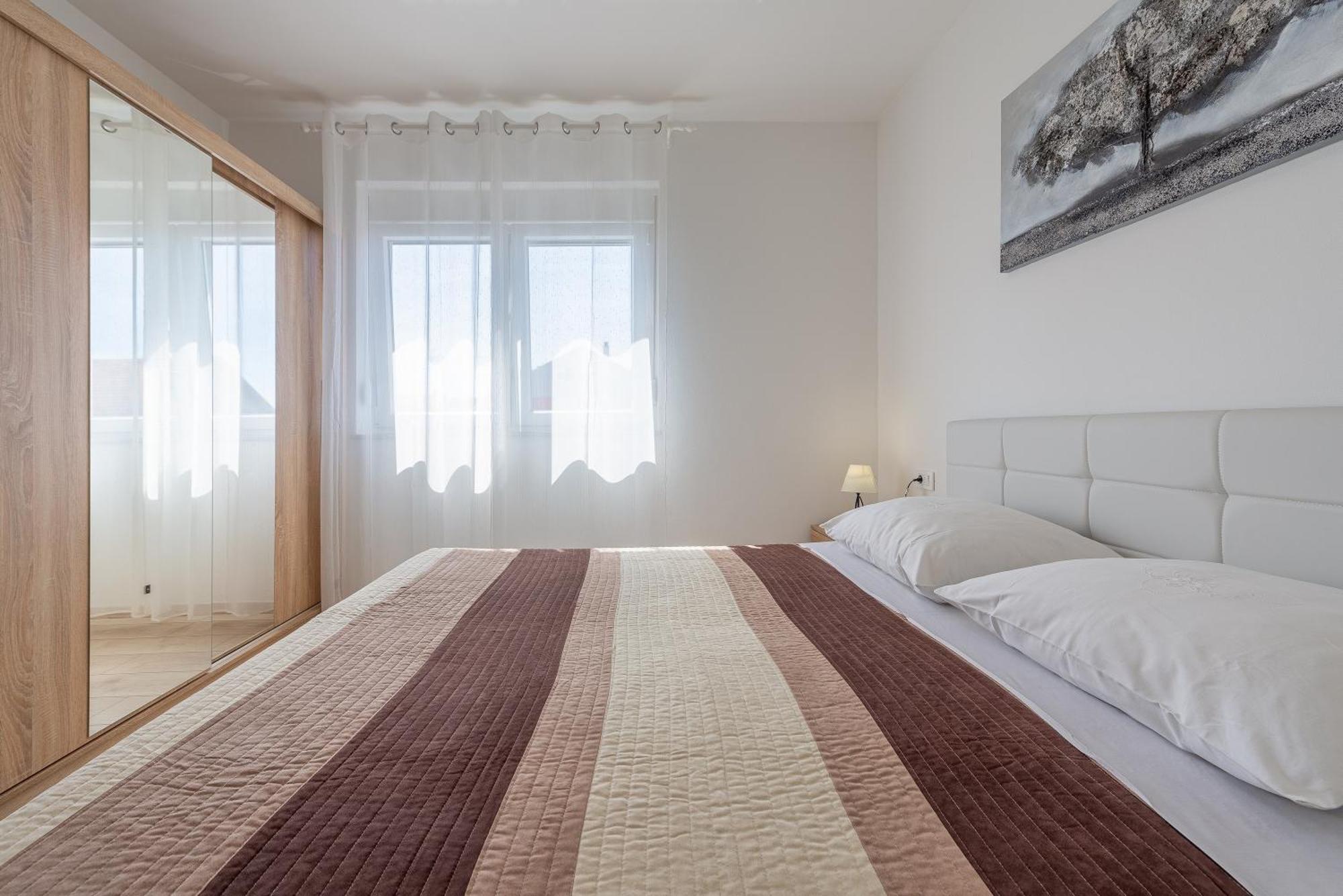 Apartments Villa Odesa With Shared Pool ซาดาร์ ห้อง รูปภาพ