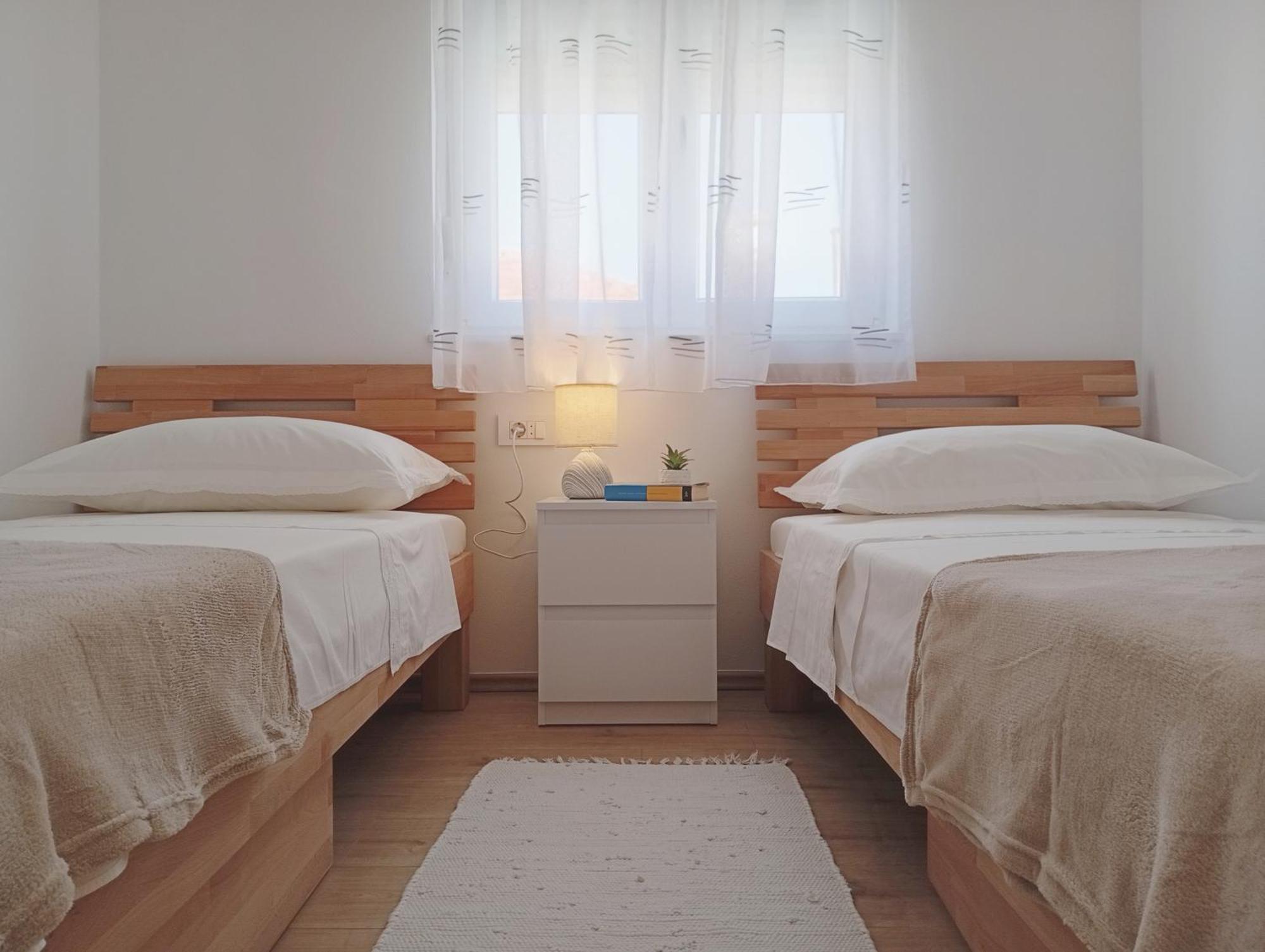 Apartments Villa Odesa With Shared Pool ซาดาร์ ห้อง รูปภาพ