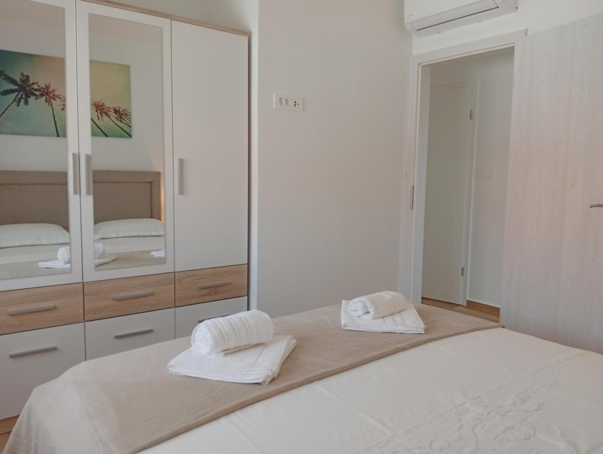 Apartments Villa Odesa With Shared Pool ซาดาร์ ห้อง รูปภาพ